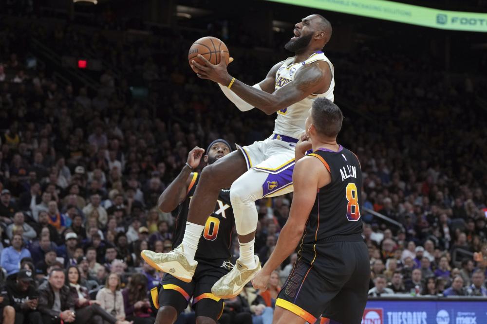 被迫更多依 被迫更多依